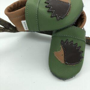Krabbelschuhe Igel-Applikation Gras-Lehm