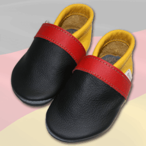 Krabbelschuhe WM Schwarz-Rot-Gold