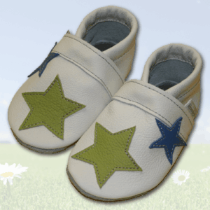 Krabbelschuhe Stern-Applikation Weiß
