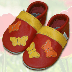 Krabbelschuhe Schmetterling-Applikation Erdbeer