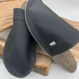 Hausschuhe anthrazit